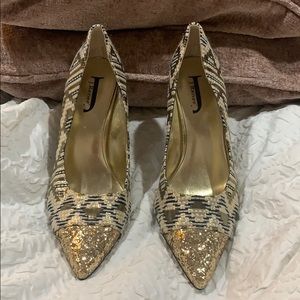 J. Reneé Sparkly Gold and Black Heels